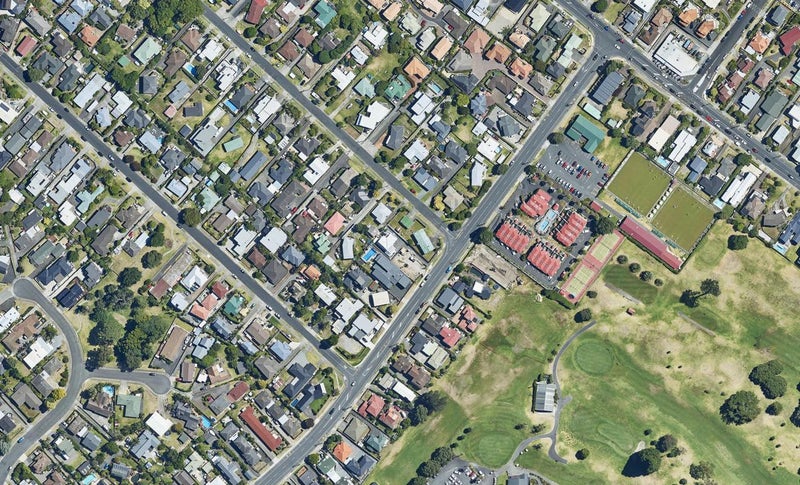 47B Golf Road, Mount Maunganui, Mount Maunganui - Carousel 1