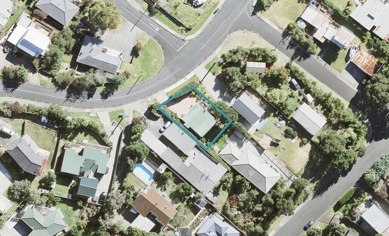 13 D'Oyly Drive, Stanmore Bay, Whangaparaoa - Carousel 1