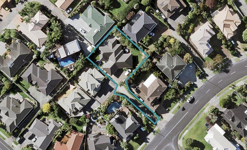 10 Alicia Road, Somerville, Auckland - Carousel 1