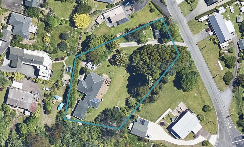 4 Summit Road, Lake Okareka, Rotorua - Carousel 1