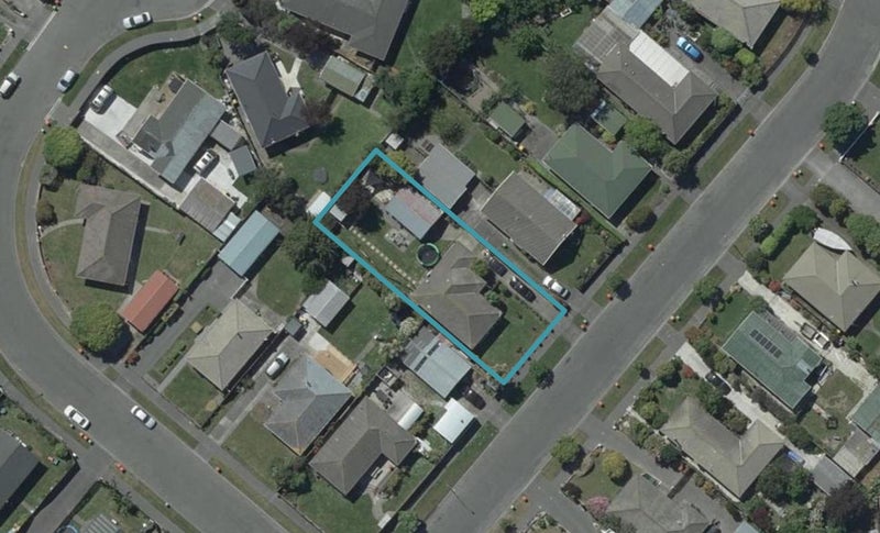 15 Damien Place, Bromley, Christchurch - Carousel 1