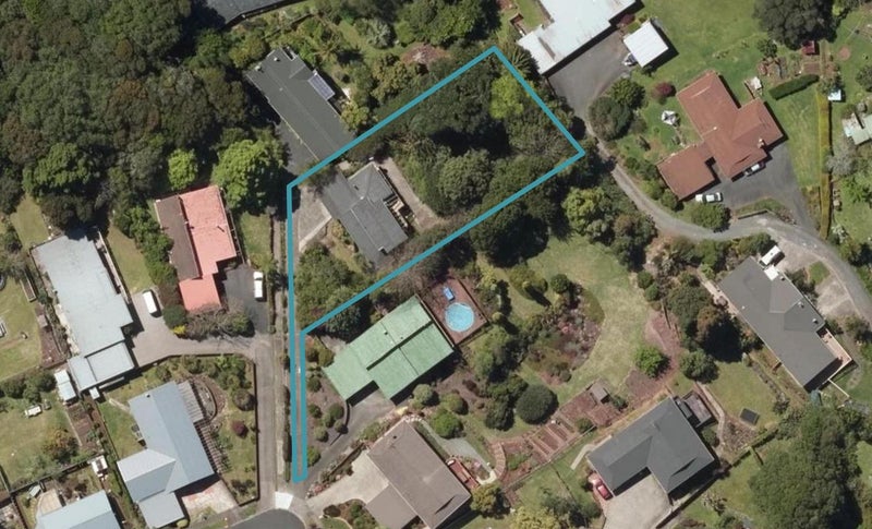 11 Barclay Place, Kamo, Whangarei - Carousel 1