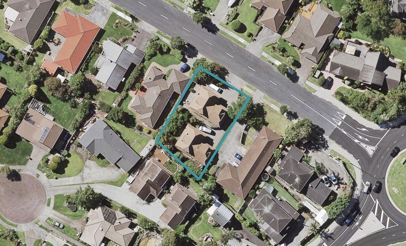 1/8 Orangewood Drive, Northpark, Auckland - Carousel 1
