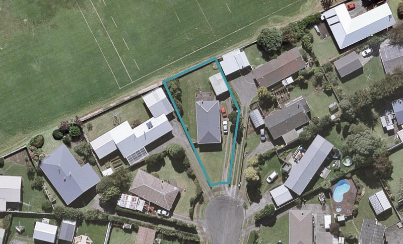 9 Farnham Place, Bell Block, New Plymouth - Carousel 1