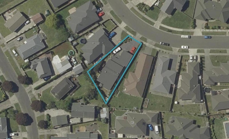 9 Masefield Terrace, Kelvin Grove, Palmerston North - Carousel 1