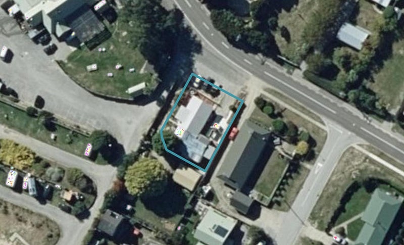 11 Capell Avenue, Wanaka - Carousel 1