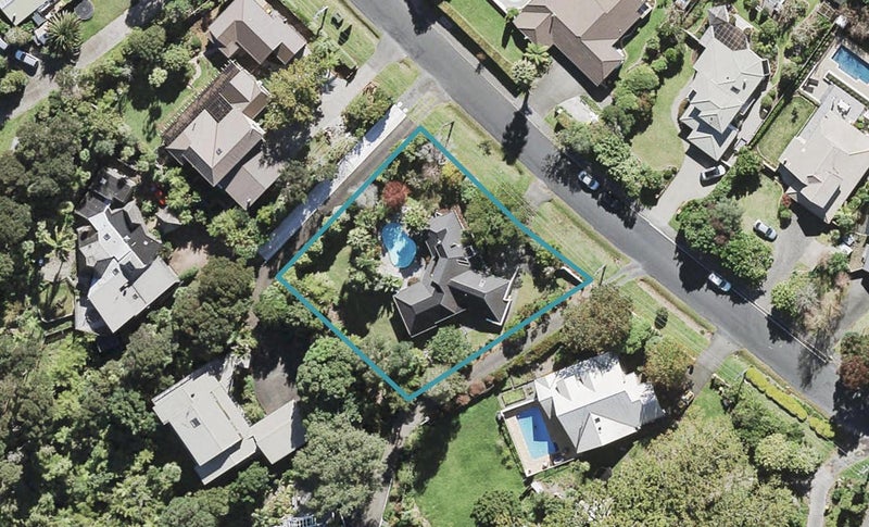 28 Rame Road, Greenhithe, Auckland - Carousel 1