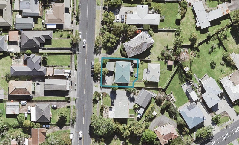 166 Astley Avenue, New Lynn, Auckland - Carousel 1