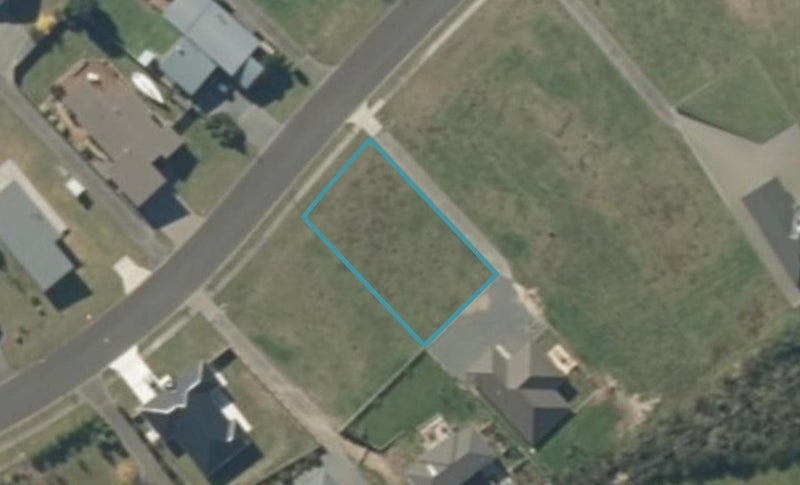 121 Parekaawa Drive, Turangi - Carousel 1
