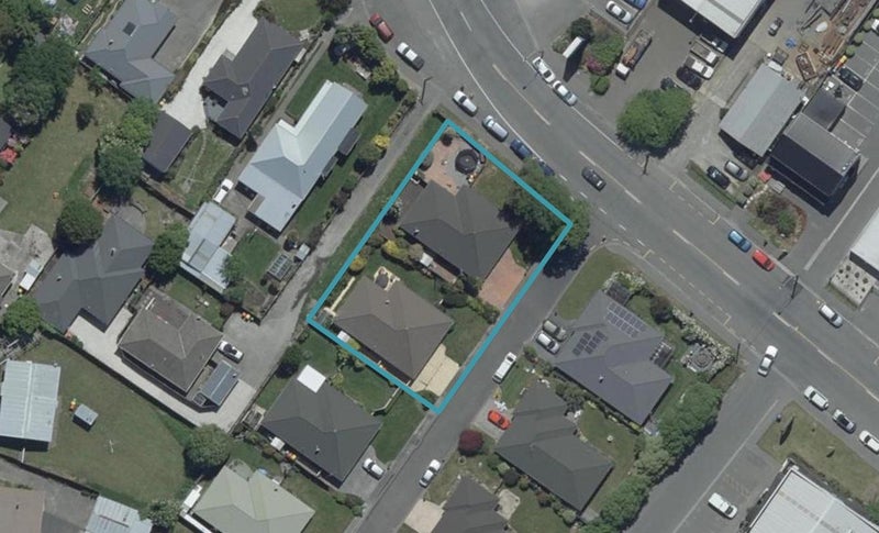 10 Lacebark Lane, Northcote, Christchurch - Carousel 1