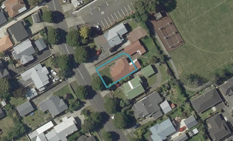 37 South Street, West End, Palmerston North - Carousel 1