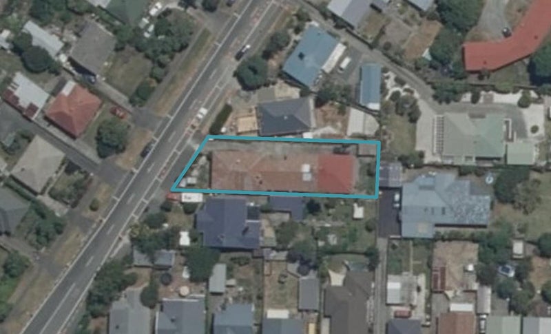 2/4 North Road, The Wood, Nelson - Carousel 1