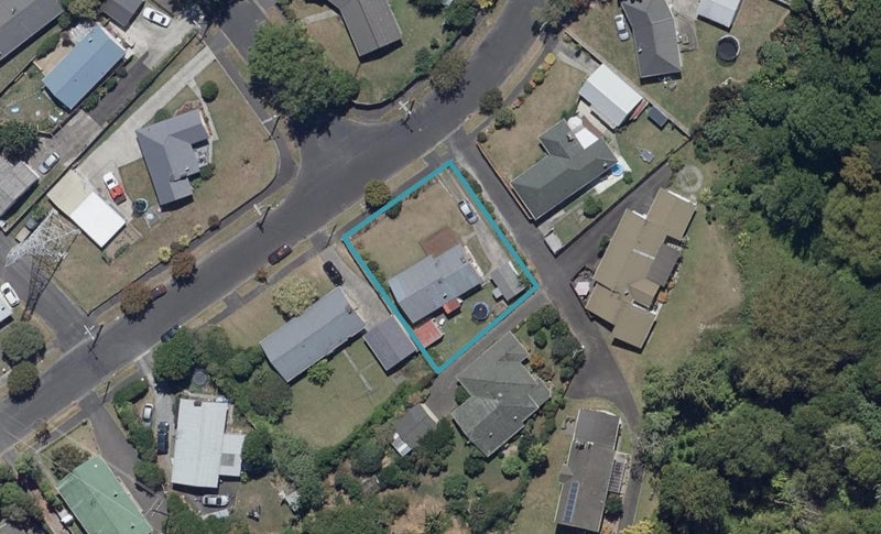46 Southsea Crescent, Silverdale, Hamilton - Carousel 1