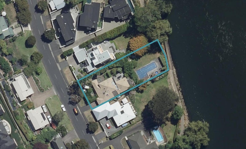 34 Awatere Avenue, Beerescourt, Hamilton - Carousel 1