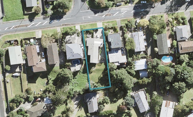 48 Glamorgan Drive, Torbay, Auckland - Carousel 1