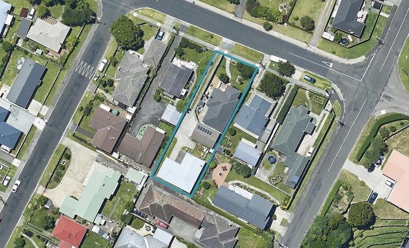 34B Sheppard Street, Gate Pa, Tauranga - Carousel 1