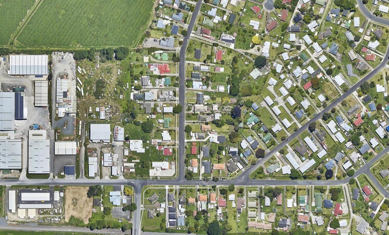 7 SEDDON STREET, Te Puke, Western Bay Of Plenty - Carousel 1