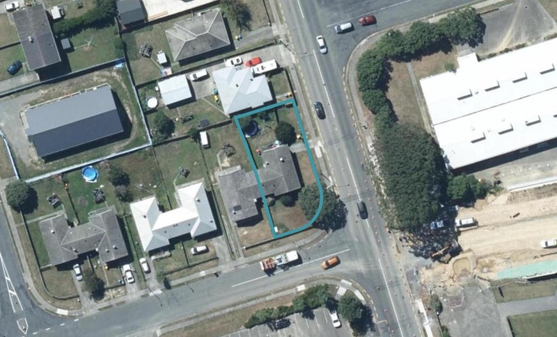 261 Warspite Avenue, Waitangirua, Porirua - Carousel 1