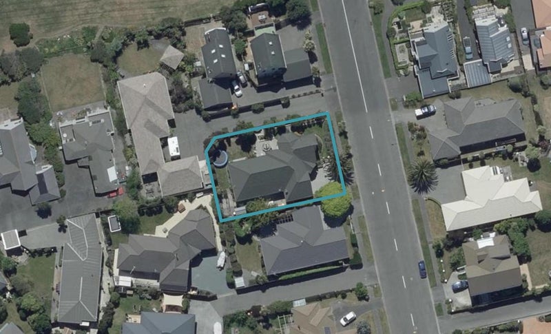 45 Aston Drive, Waimairi Beach, Christchurch - Carousel 1