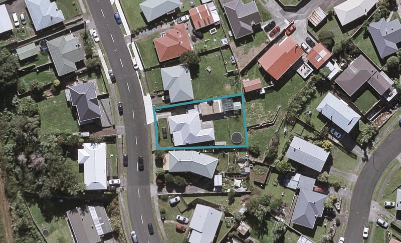 35 Belair Avenue, Blagdon, New Plymouth - Carousel 1