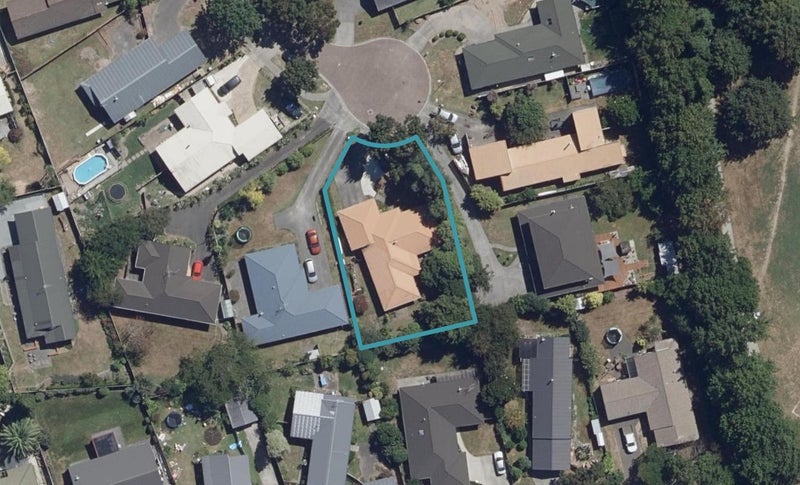 12 Pennant Place, Flagstaff, Hamilton - Carousel 1