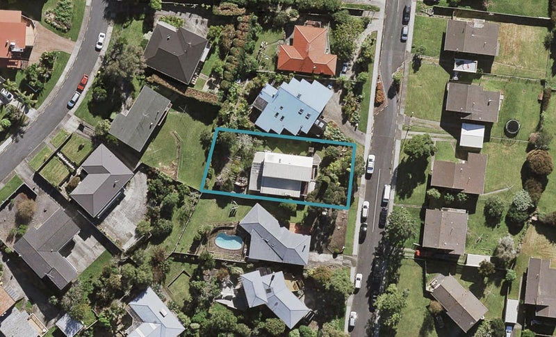44 Potter Avenue, Northcote, Auckland - Carousel 1