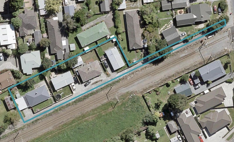 28A Blenheim Street, Upper Hutt Central, Upper Hutt - Carousel 1