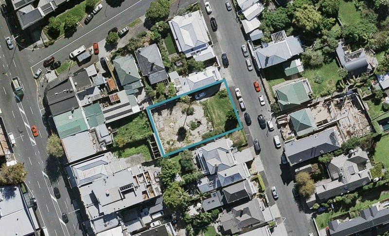18 Paget Street, Freemans Bay, Auckland - Carousel 1