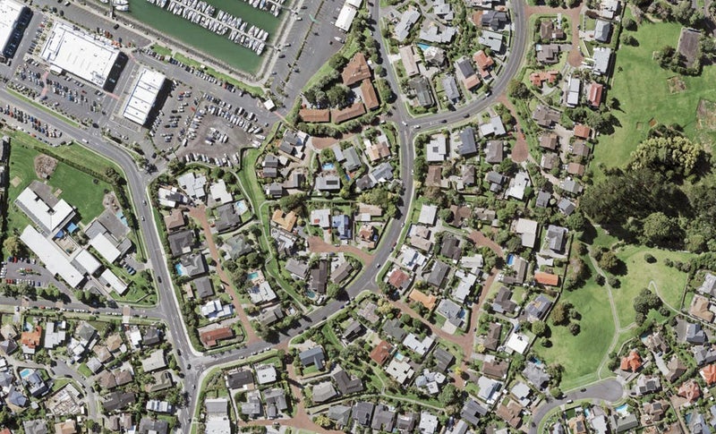 1/3 Adonis Place, Half Moon Bay, Auckland - Carousel 1
