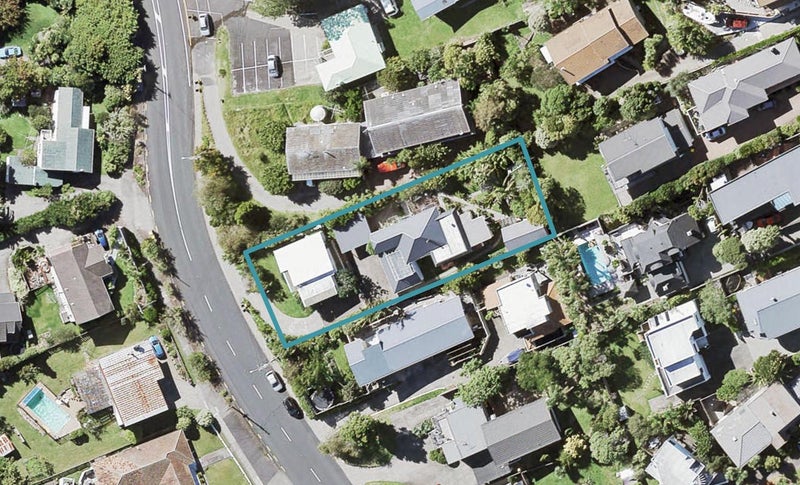 1/531 Beach ROAD, Murrays Bay, Auckland - Carousel 1