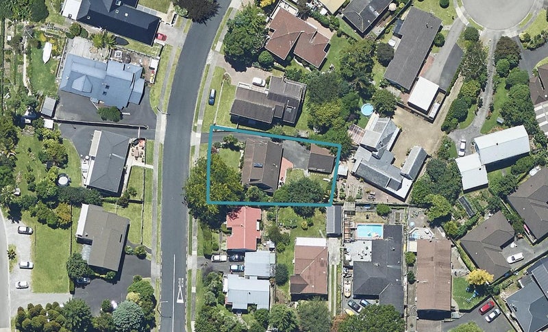 4 Forrester Drive, Welcome Bay, Tauranga - Carousel 1