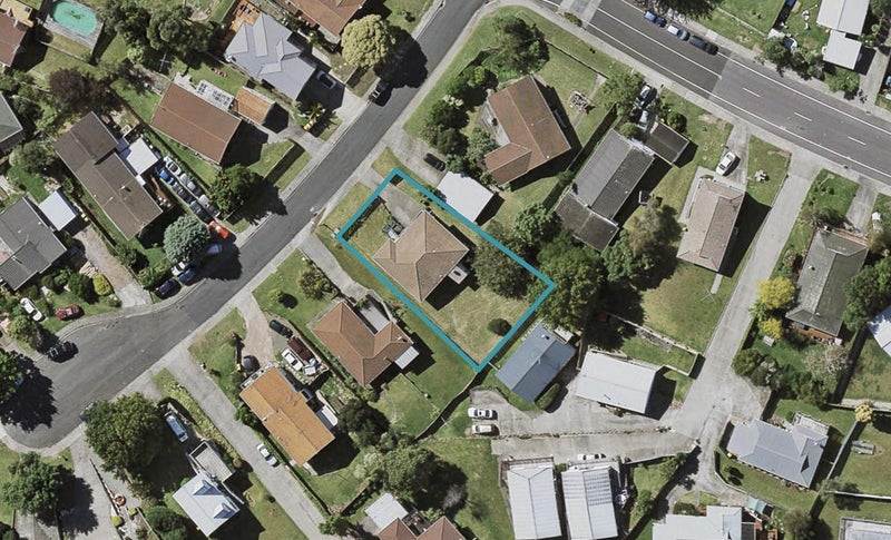 4 Tesla Place, Totara Vale, Auckland - Carousel 1