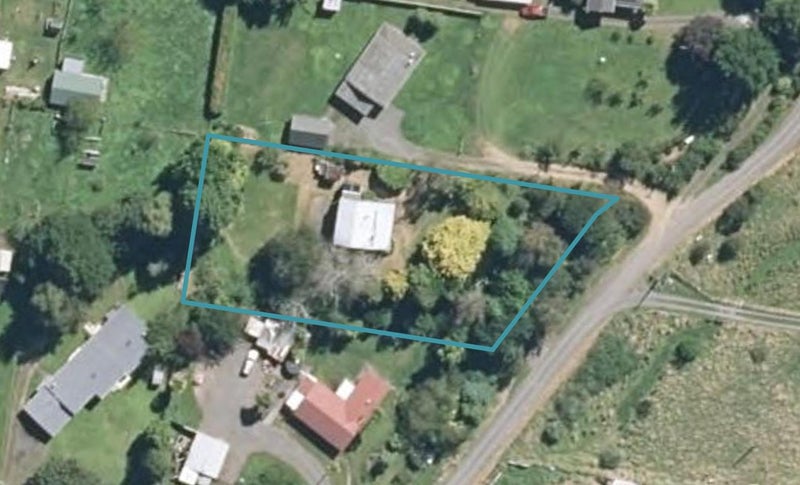 26 Ohoeka Street, Owhango - Carousel 1