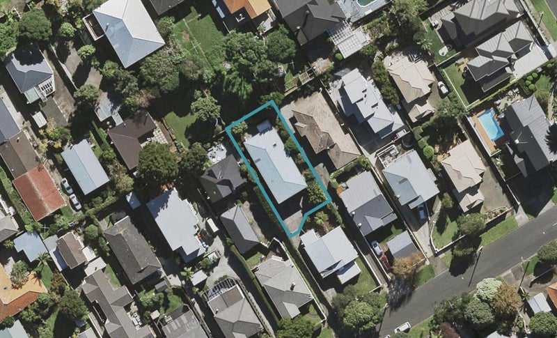38A Amaru Road, One Tree Hill, Auckland - Carousel 1