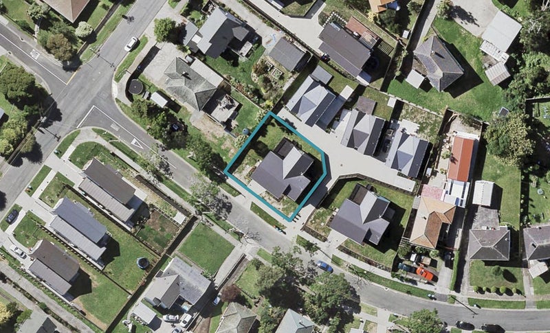 4 Melling Street, Glen Innes, Auckland - Carousel 1