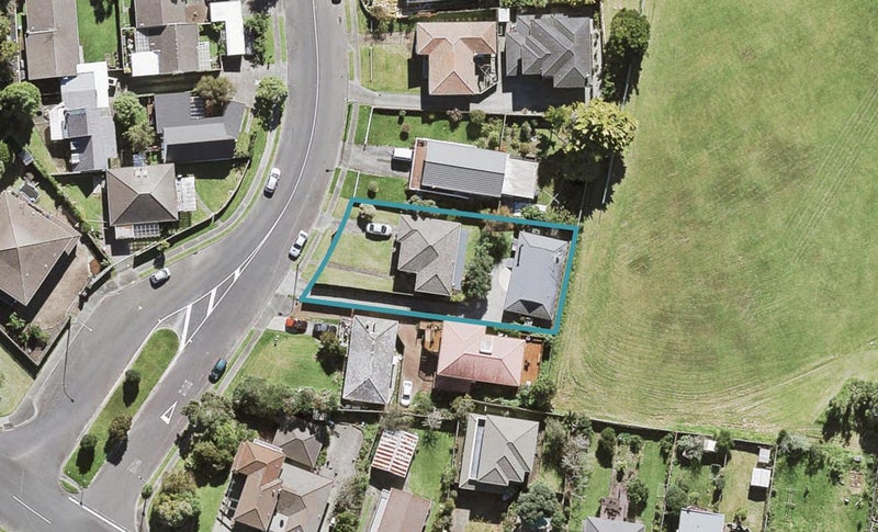 110 The Avenue, Lynfield, Auckland - Carousel 1