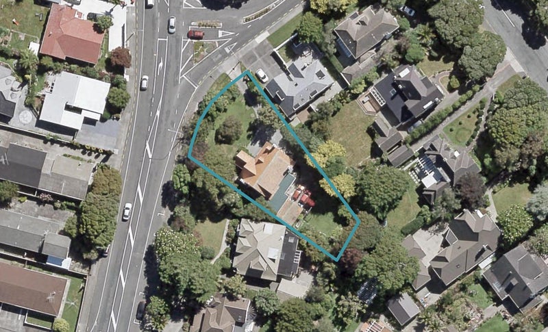 42 Ludlam Crescent, Woburn, Lower Hutt - Carousel 1