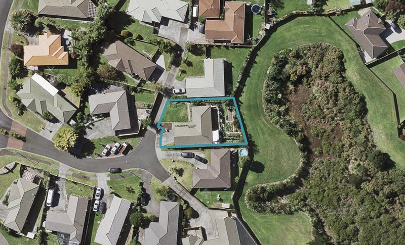 16 Ifield Court, Burswood, Auckland - Carousel 1