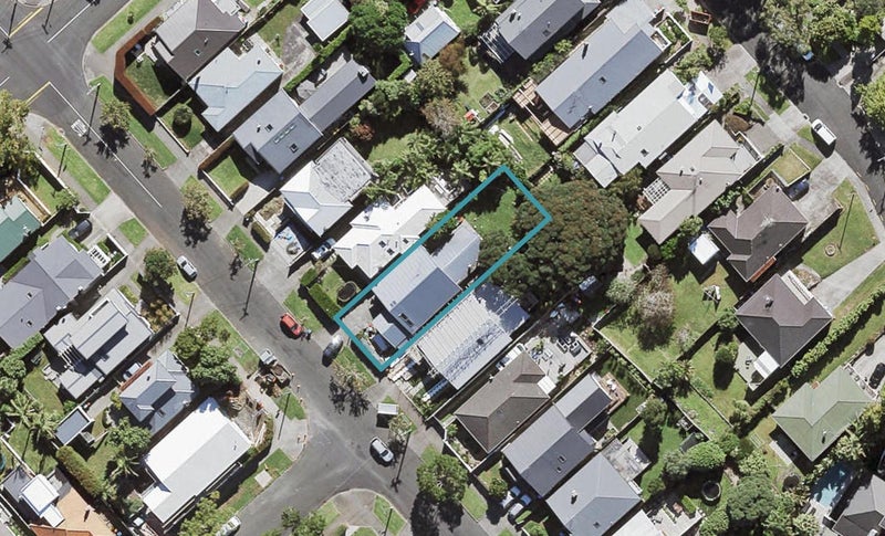 107 Warnock Street, Westmere, Auckland - Carousel 1