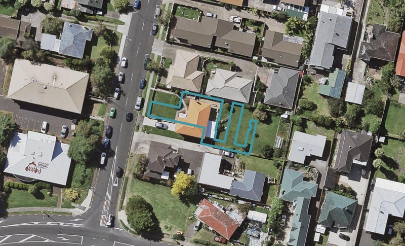 5/16 William Roberts Road, Pakuranga, Auckland - Carousel 1
