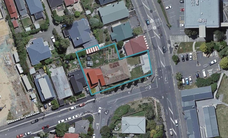 44 Wallace Street, Mount Cook, Wellington - Carousel 1