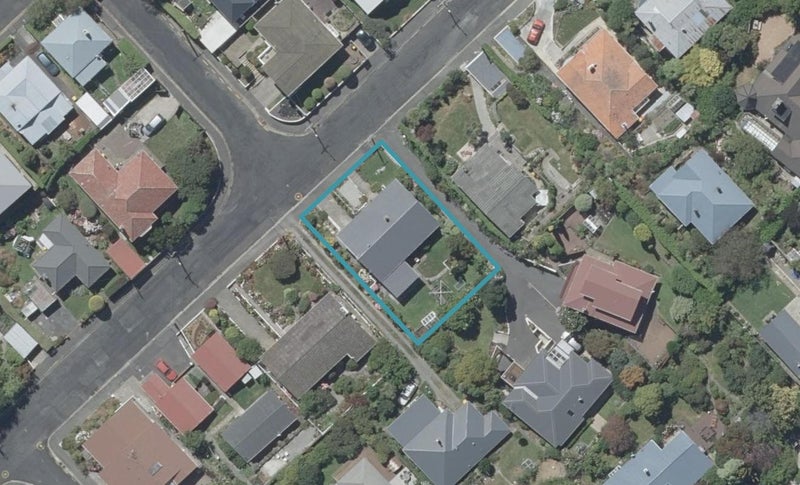 44 Evans Street, Opoho, Dunedin - Carousel 1