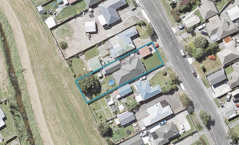 63 Moohan Street, Wainuiomata, Lower Hutt - Carousel 1