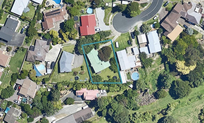 29 Glenn Terrace, Otumoetai, Tauranga - Carousel 1
