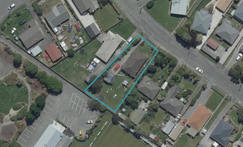 6 Boyne Avenue, Northcote, Christchurch - Carousel 1