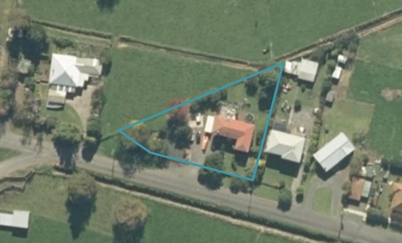 67 Junction Road, Paeroa, Paeroa - Carousel 1
