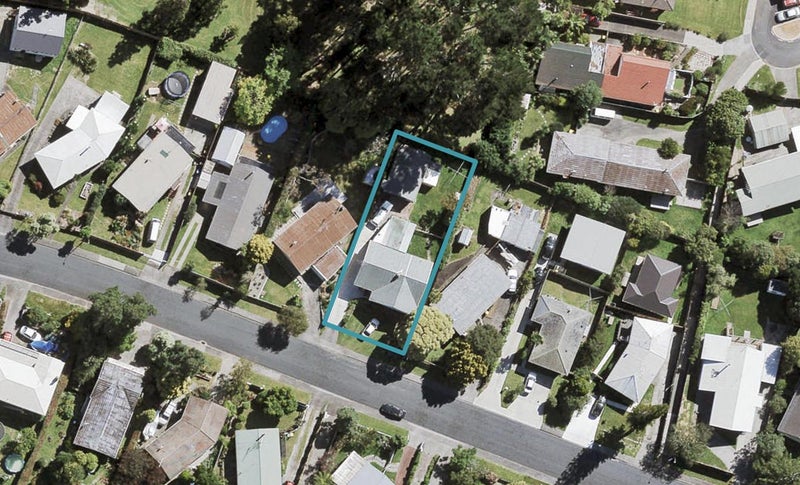 24 Jillian Drive, Ranui, Auckland - Carousel 1