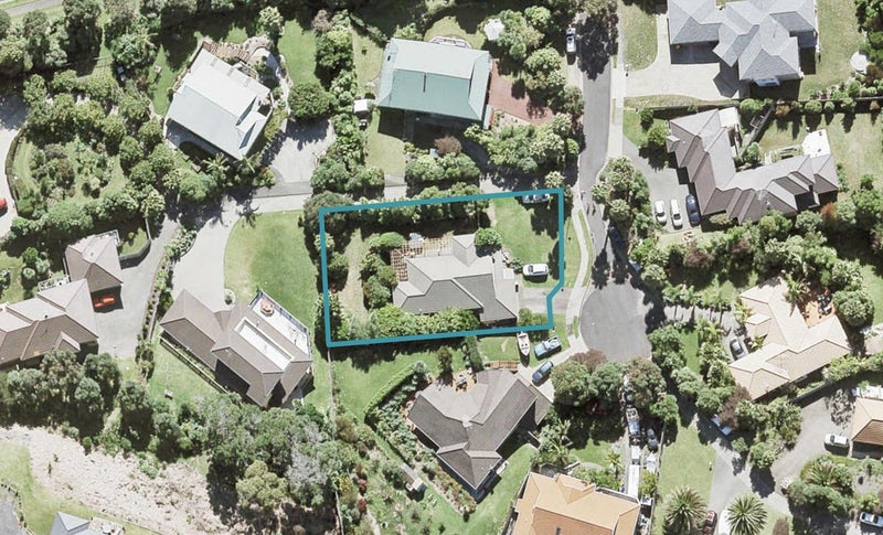 12 Careen Grove, Gulf Harbour, Whangaparaoa - Carousel 1