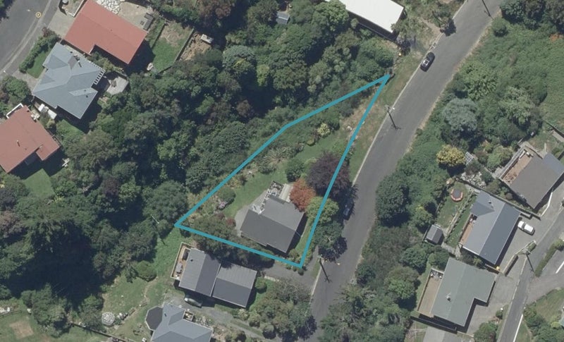 27 Jason Street, Helensburgh, Dunedin - Carousel 1