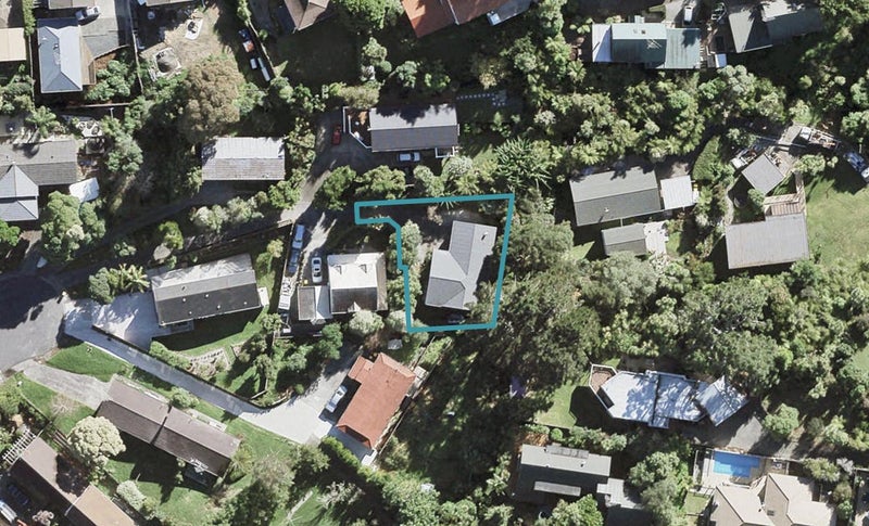 12A Oldham Place, Browns Bay, Auckland - Carousel 1